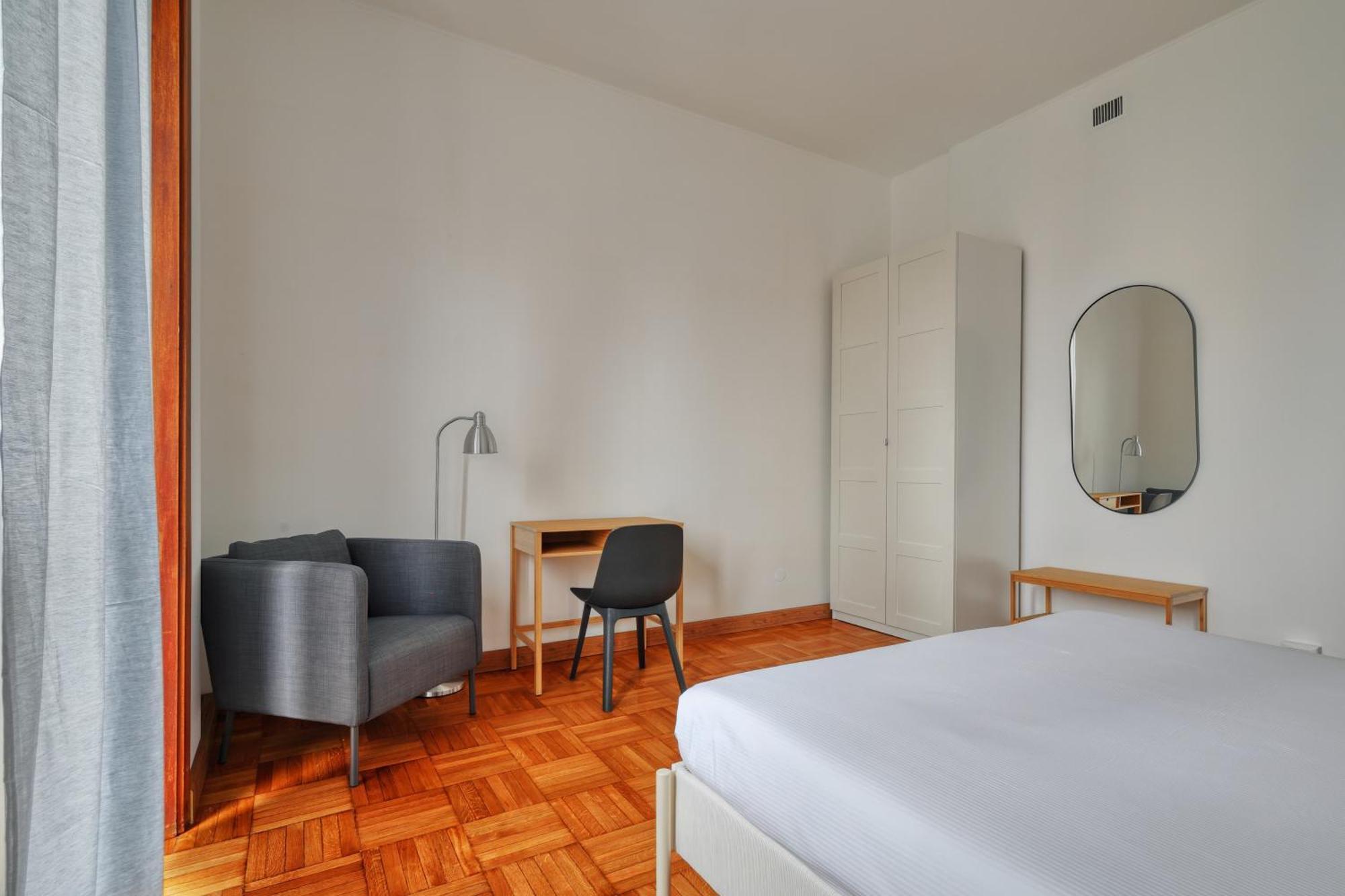 Joivy Chic 3-Bed Flat Near Colonne Di San Lorenzo Мілан Екстер'єр фото